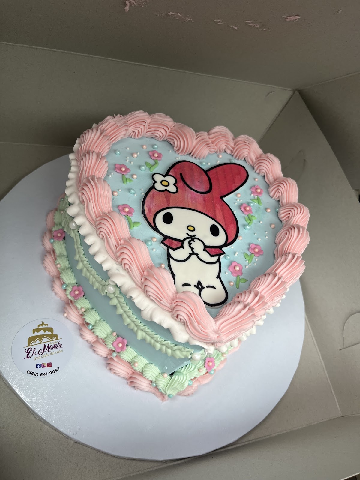 Character cakes